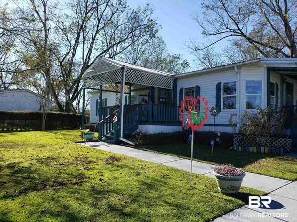 24709 Turning Leaf Dr, Loxley, AL 36551