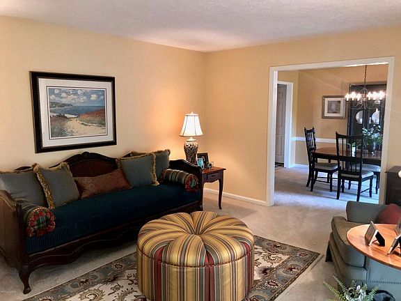 4th image of 8913 Mountain Brook Ct
