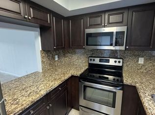 3323 NW 101st Ave, Coral Springs, FL 33065