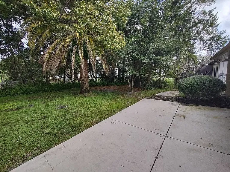 8811 Seeley Ln — Photo 22