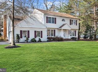 14 Princeton Dr, Shamong, NJ 08088