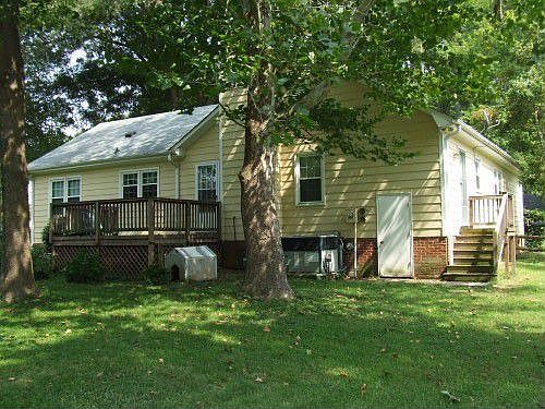 1st image of 8411 Dunsinane Dr