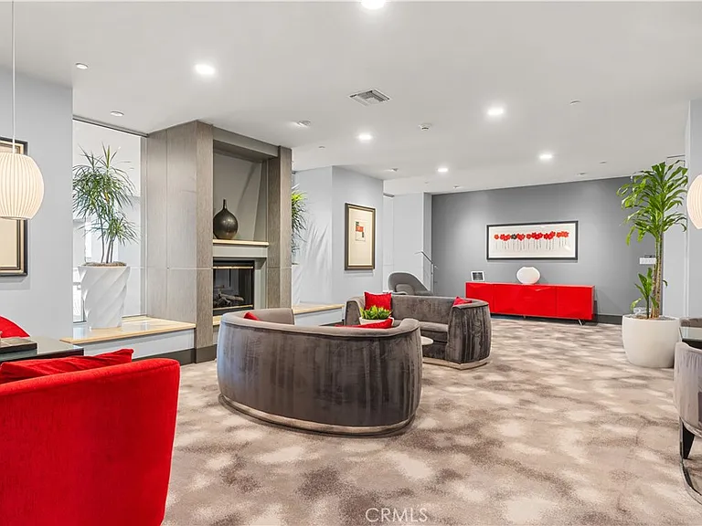 400 W Ocean Blvd #604 — Photo 10