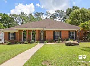 111 Wild Oak Dr, Daphne, AL 36526