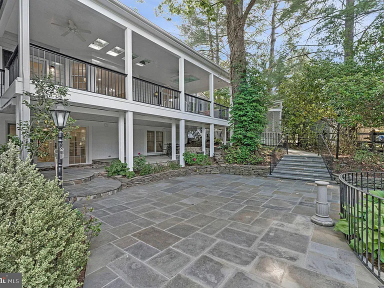 10034 Scenic View Ter — Photo 51