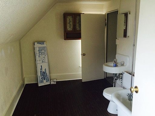 5th image of 457 Carrier St NE #1