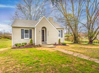 3402 Cross Valley Rd, Knoxville, TN 37917