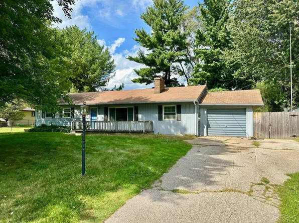 7652 Hillshire Ct, Saginaw, MI 48609