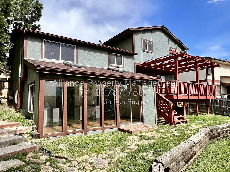 6318 Galway Dr — Photo 57
