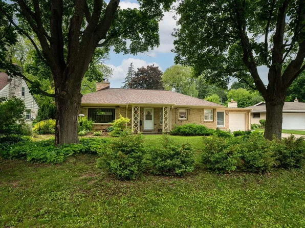 8083 North 37th STREET, Brown Deer, WI 53209