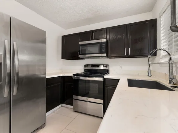 3813 Landmark Dr, Missouri City, TX 77459