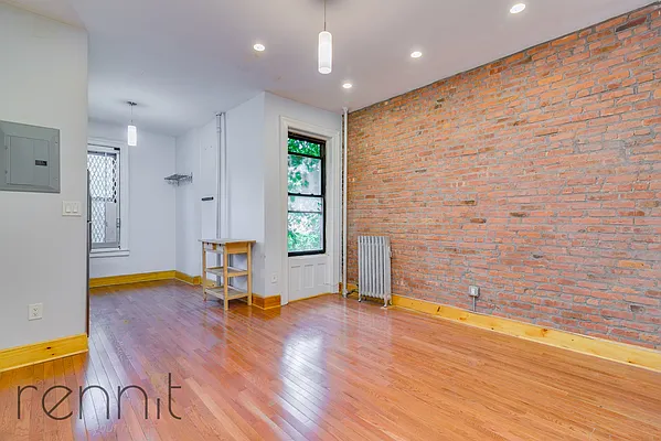 Rented by Rennit Inc. | media 1