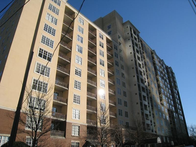 1st image of 1101 Juniper St NE APT 211