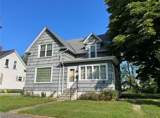 1435 W 10th St, Ashtabula, OH 44004