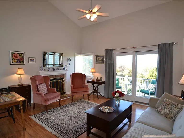 49 Seabreeze Ln #49 — Photo 11