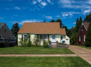 2318 Fairmont Pkwy, Erie, PA 16510