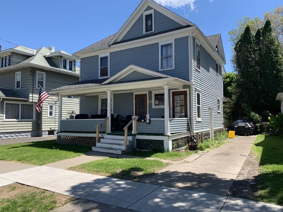 1st image of 706 Monroe St