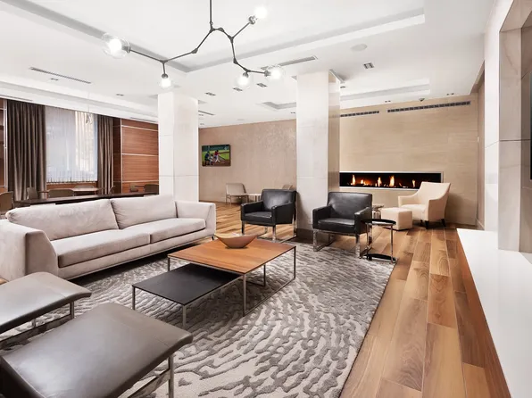 2940 Ocean Parkway image 1 of 12