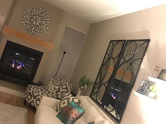 Living room.