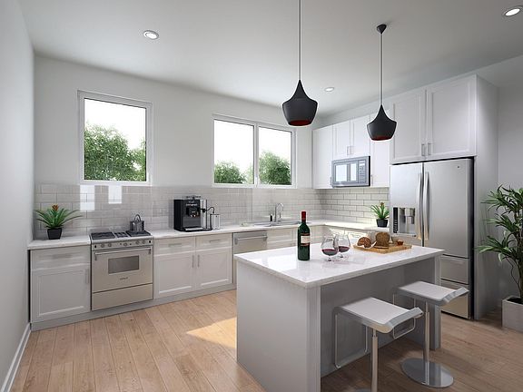 2nd image of 122 E Hortter St #2
