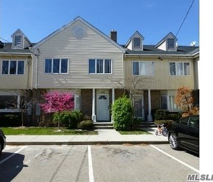 1st image of 604 Oceanpoint Ave