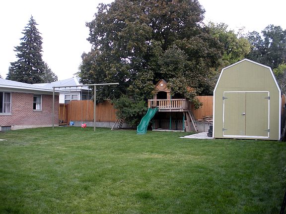 4th image of 530 9th St