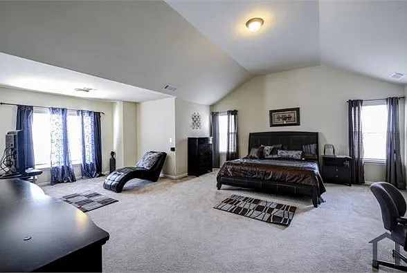 178 Gloster Park Ct — Photo 18