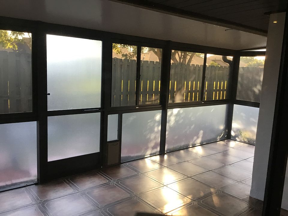 1st image of 9291 Cobbler Ln