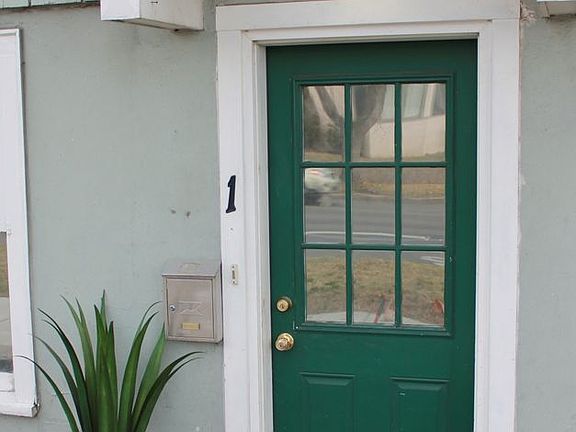 3rd image of 300 N 16th St #16-01