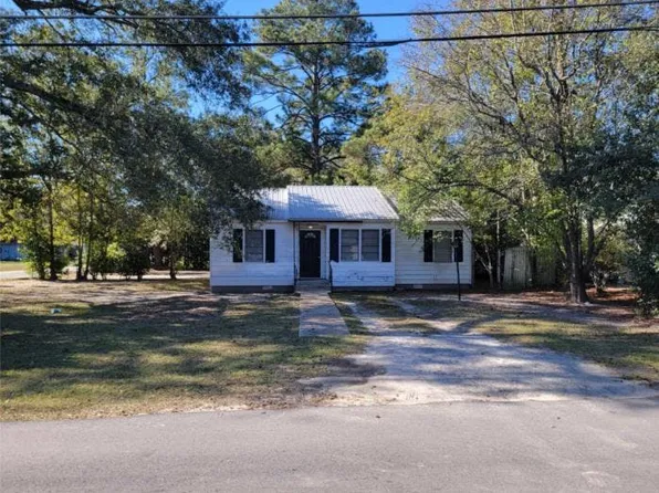 173 Macdonald St, Camilla, GA 31730