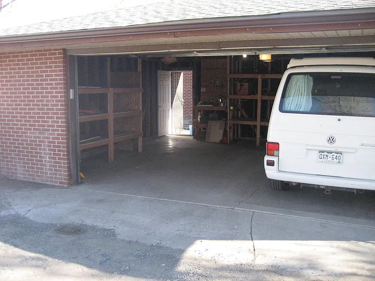 Garage, parking shared with front renter