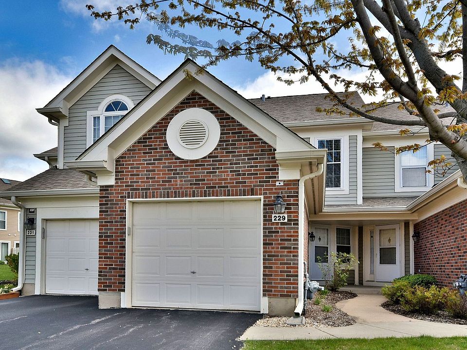 1st image of 229 Steeplechase Ct #229