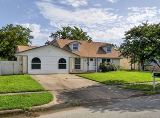 14843 Green Valley Dr, Balch Springs, TX 75180