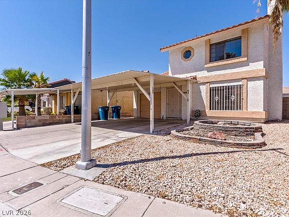 3rd image of 708 Kelso Way