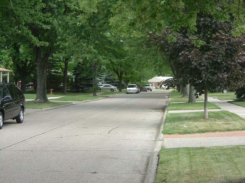 North view from driveway