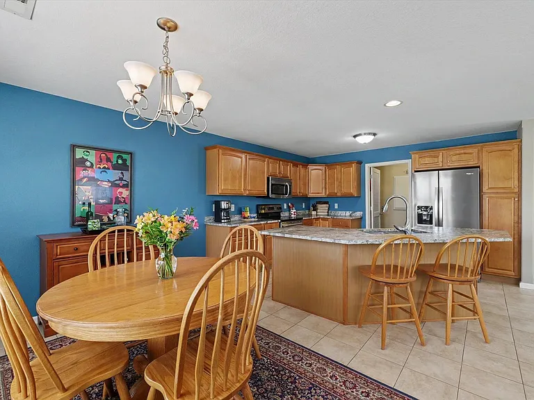 106 Essex Ln #3 — Photo 10