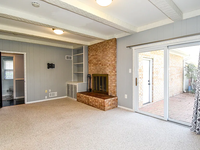 9309 Reef Ct — Photo 44