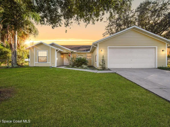1274 Waterway St SW, Palm Bay, FL 32908