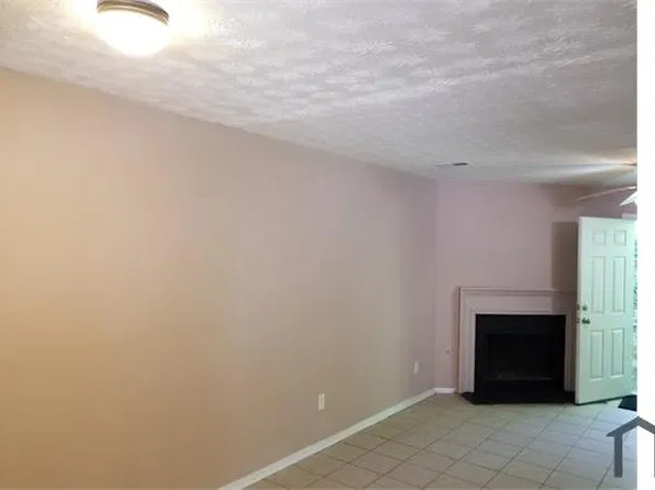 437 Saint Ives Sq, Stone Mountain, GA 30083