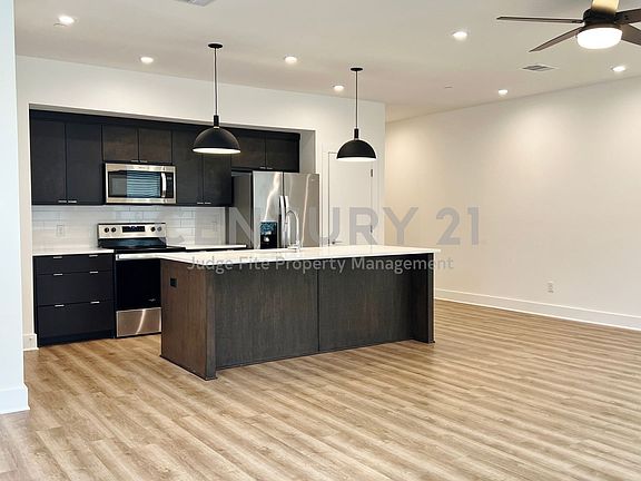 2nd image of 408 Dr Martin Luther King Jr Blvd #302