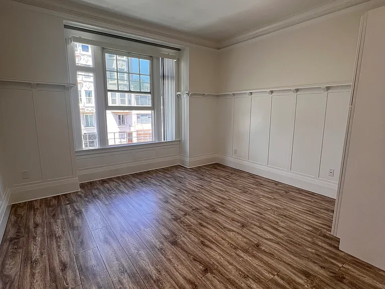 2861 California St #8 — Photo 6