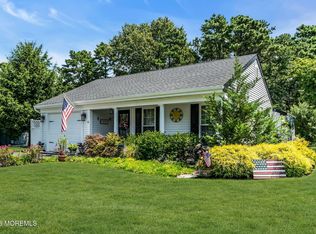 6 Twyford Lane, Manchester, NJ 08759