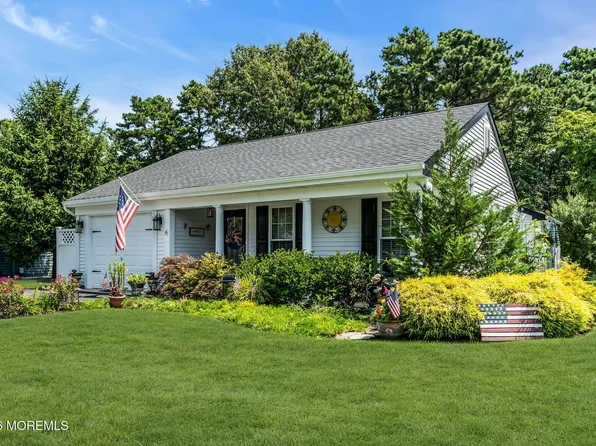 6 Twyford Lane, Manchester, NJ 08759