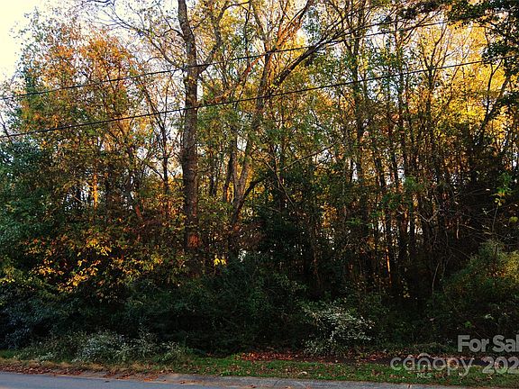 2nd image of 8636 Viola Dr