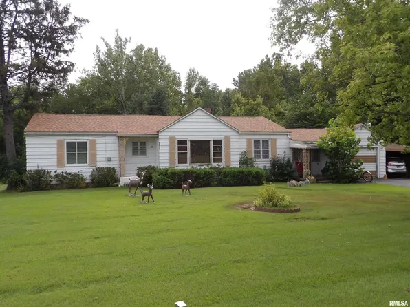 13746 Highway 14, Benton, IL 62812