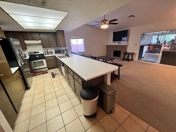 2nd image of 6609 Pickford Ln