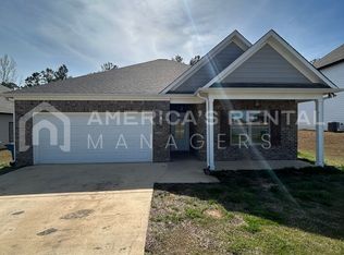 500 Ridge View Cir, Jemison, AL 35085