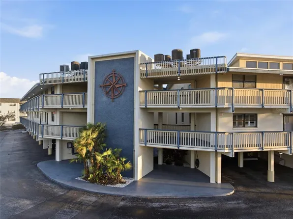 11650 Capri Cir S APT 204, Treasure Island, FL 33706