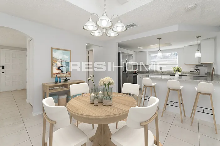 3 bed, 2.0 bath, 1442 sqft, $1,825 — Photo 4