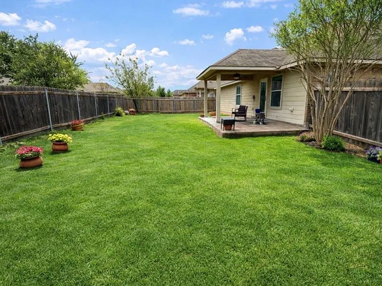 1052 Hot Spring Valley — Photo 31